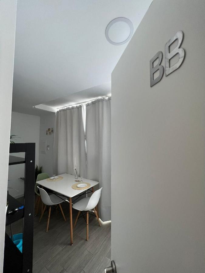 Coqueto Apartamento Nuevo En Pleno Centro De Algeciras Bb Δωμάτιο φωτογραφία